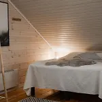 Kalliorinne - Lakefront Villa Rukatunturi