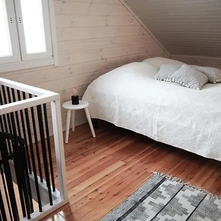 Kalliorinne - Lakefront * روكا