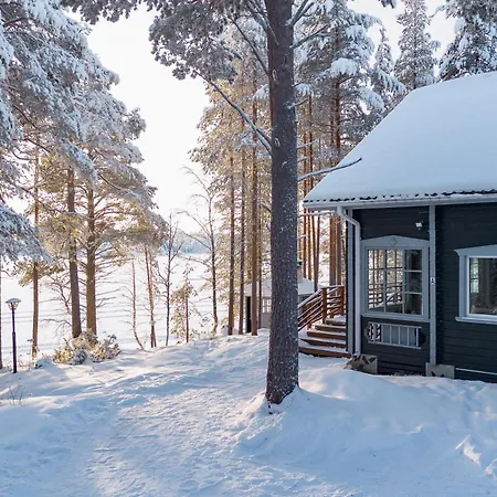 Kalliorinne - Lakefront * Ruka