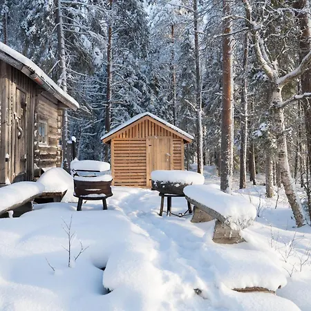 וילה Kalliorinne - Lakefront רוקה