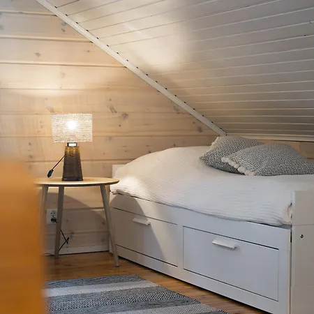 Kalliorinne - Lakefront וילה רוקה